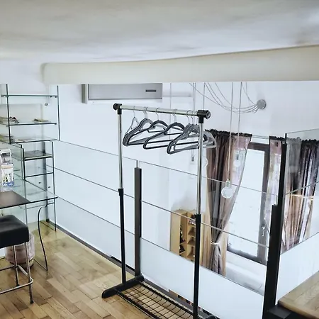 Charming Design Loft Isola * Milan
