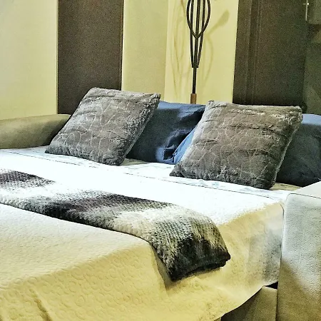 Апартаменты Charming Design Loft Isola *