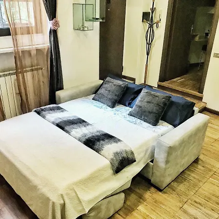 Апартаменты Charming Design Loft Isola